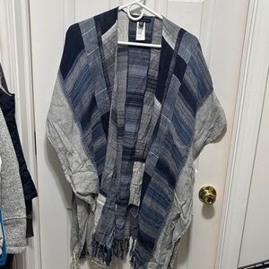 American Eagle Outfitters Navy and White Striped Shawl
